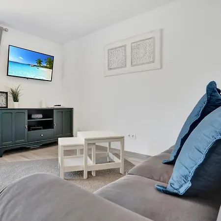펜션 Casa Adosada Con Piscina Climatizada, A/c, Barbacoa Y Fibra - Es-347-42 *